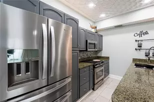 1944 Elaine Dr, Clearwater, FL 33760 - Photo 9