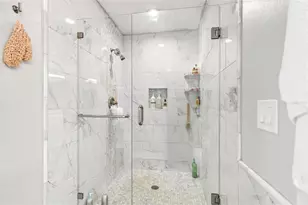 11722 Currie Ln, Largo, FL 33774 - Photo 25