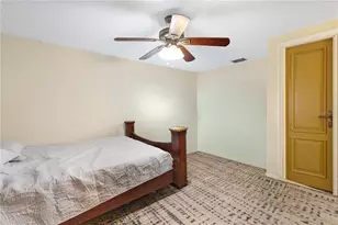 8584 Briar Grove Cir, Tampa, FL 33615 - Photo 11