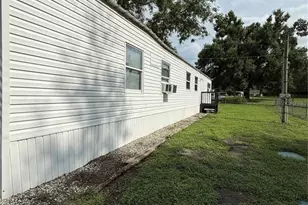 37412 Carringer Rd, Dade City, FL 33523 - Photo 15