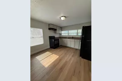 37412 Carringer Rd #37412, Dade City, FL 33523 - Photo 5