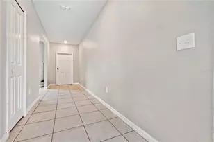 9413 Channing Hill Dr, Ruskin, FL 33573 - Photo 5