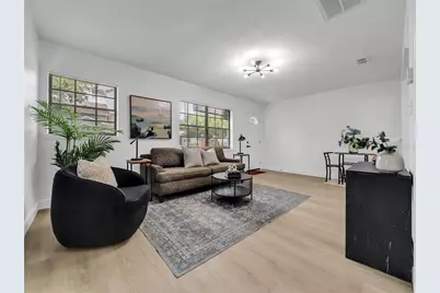 14931 Fisher Road, Tampa, FL 33613 - Photo 5