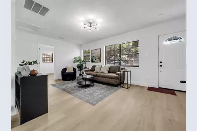 14931 Fisher Road, Tampa, FL 33613 - Photo 3