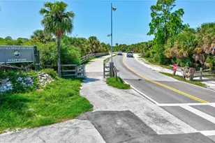 9 Haig Pl, Dunedin, FL 34698 - Photo 43