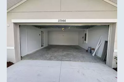 37066 Kings Crown Drive, Zephyrhills, FL 33541 - Photo 3