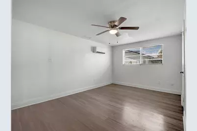 7018 Glenview Drive, Tampa, FL 33619 - Photo 33