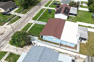 7018 Glenview Dr, Tampa, FL 33619 - Photo 37