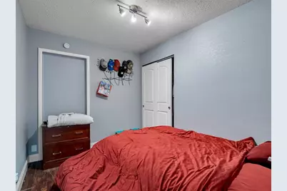 7018 Glenview Drive, Tampa, FL 33619 - Photo 17