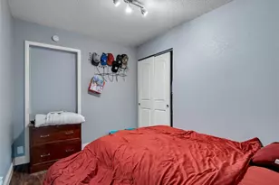 7018 Glenview Dr, Tampa, FL 33619 - Photo 17