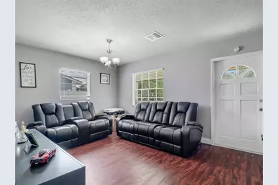 7018 Glenview Drive, Tampa, FL 33619 - Photo 15