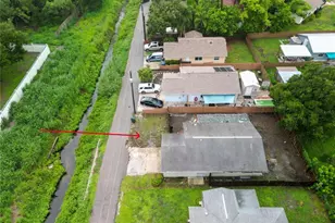 2227 Benson St, Sarasota, FL 34231 - Photo 39