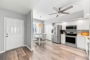 1200 Country Club Dr, Largo, FL 33771 - Photo 33