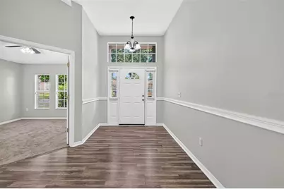 2605 Valencia Grove Drive, Valrico, FL 33596 - Photo 5