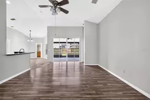 2605 Valencia Grove Dr, Valrico, FL 33596 - Photo 15