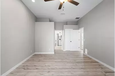 6245 Silver Oaks Drive, Zephyrhills, FL 33542 - Photo 23
