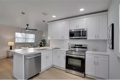 4201 55th Avenue N, Saint Petersburg, FL 33714 - Photo 9