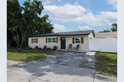 4201 55th Avenue N, Saint Petersburg, FL 33714 - Photo 1