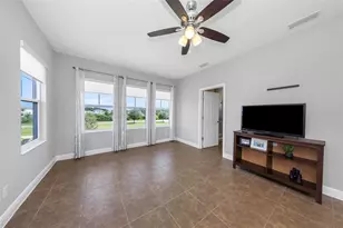 32475 Natural Bridge Rd, Wesley Chapel, FL 33543 - Photo 23