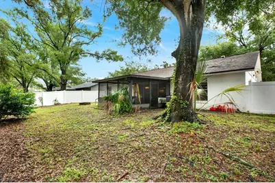7604 S Sanibel Drive, Tampa, FL 33637 - Photo 23