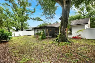 7604 S Sanibel Dr, Tampa, FL 33637 - Photo 23