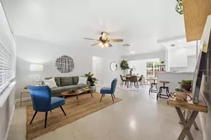 2075 Indigo Dr, Clearwater, FL 33763 - Photo 7
