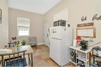 10806 Perez Drive, Tampa, FL 33618 - Photo 43