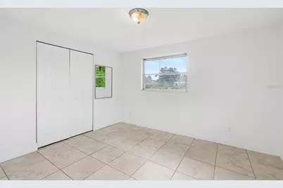 913 Lytle Street SW, Ruskin, FL 33570 - Photo 9