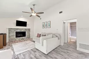 13904 Hayward Pl, Tampa, FL 33618 - Photo 17