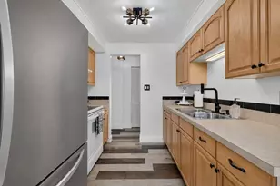 1748 Greenlea Dr, Clearwater, FL 33755 - Photo 9
