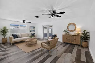 1748 Greenlea Dr, Clearwater, FL 33755 - Photo 15