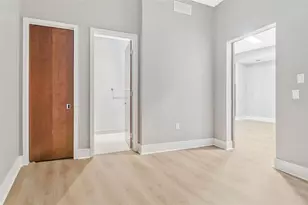 111 N 12th St, Tampa, FL 33602 - Photo 29
