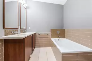 111 N 12th St, Tampa, FL 33602 - Photo 23