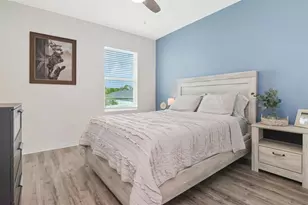 6803 Ezra Loft Pl, Zephyrhills, FL 33541 - Photo 19