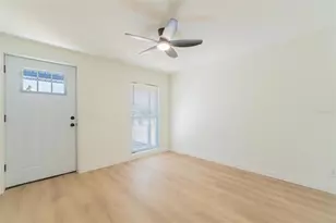 6304 Florida Cir W, Apollo Beach, FL 33572 - Photo 7
