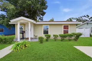 1542 28th St S, Saint Petersburg, FL 33712 - Photo 1