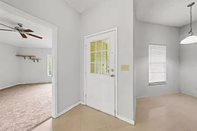 888 Franklin Circle, Palm Harbor, FL 34683 - Photo 13