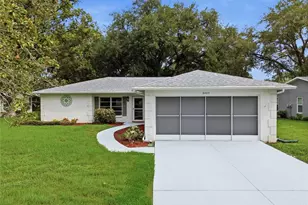 8405 Divot Way, Port Richey, FL 34668 - Photo 1