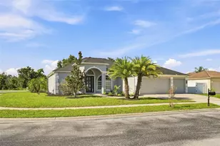 1447 Crazy Horse Dr, Lutz, FL 33559 - Photo 41