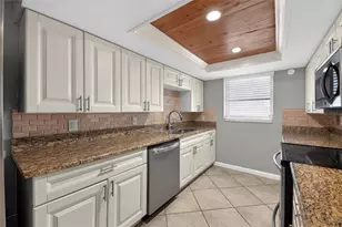 5612 Mockingbird Dr, New Port Richey, FL 34652 - Photo 11