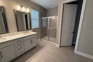 4599 Almada Ln, Wesley Chapel, FL 33543 - Photo 17