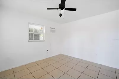 5801 11th Street Court E, Bradenton, FL 34203 - Photo 5