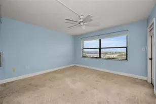 1324 Pasadena Ave S, Saint Petersburg, FL 33707 - Photo 23