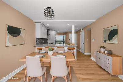 1324 Pasadena Avenue S #605, Saint Petersburg, FL 33707 - Photo 13
