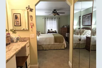 802 Cordova Green #802, Seminole, FL 33777 - Photo 15