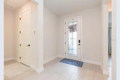 7430 Pool Compass Loop, Wesley Chapel, FL 33545 - Photo 5