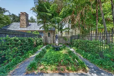 3020 W Villa Rosa Park, Tampa, FL 33611 - Photo 7