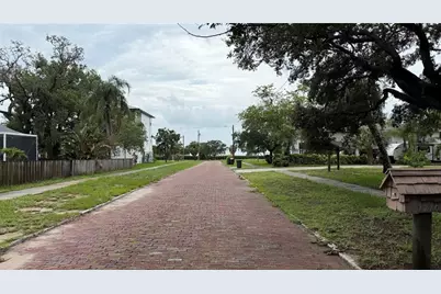 Tallahassee Drive, Tarpon Springs, FL 34689 - Photo 3
