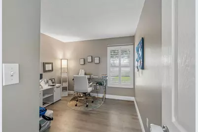 16507 Cranwood Place, Tampa, FL 33618 - Photo 23