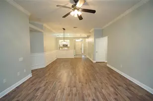 5225 Algerine Pl, Wesley Chapel, FL 33544 - Photo 31
